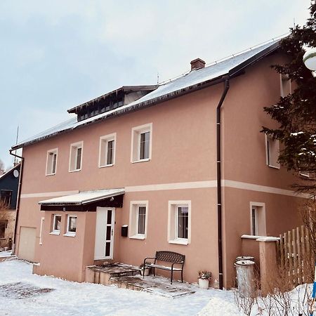 Chalupa Medenecka Kovářská Buitenkant foto