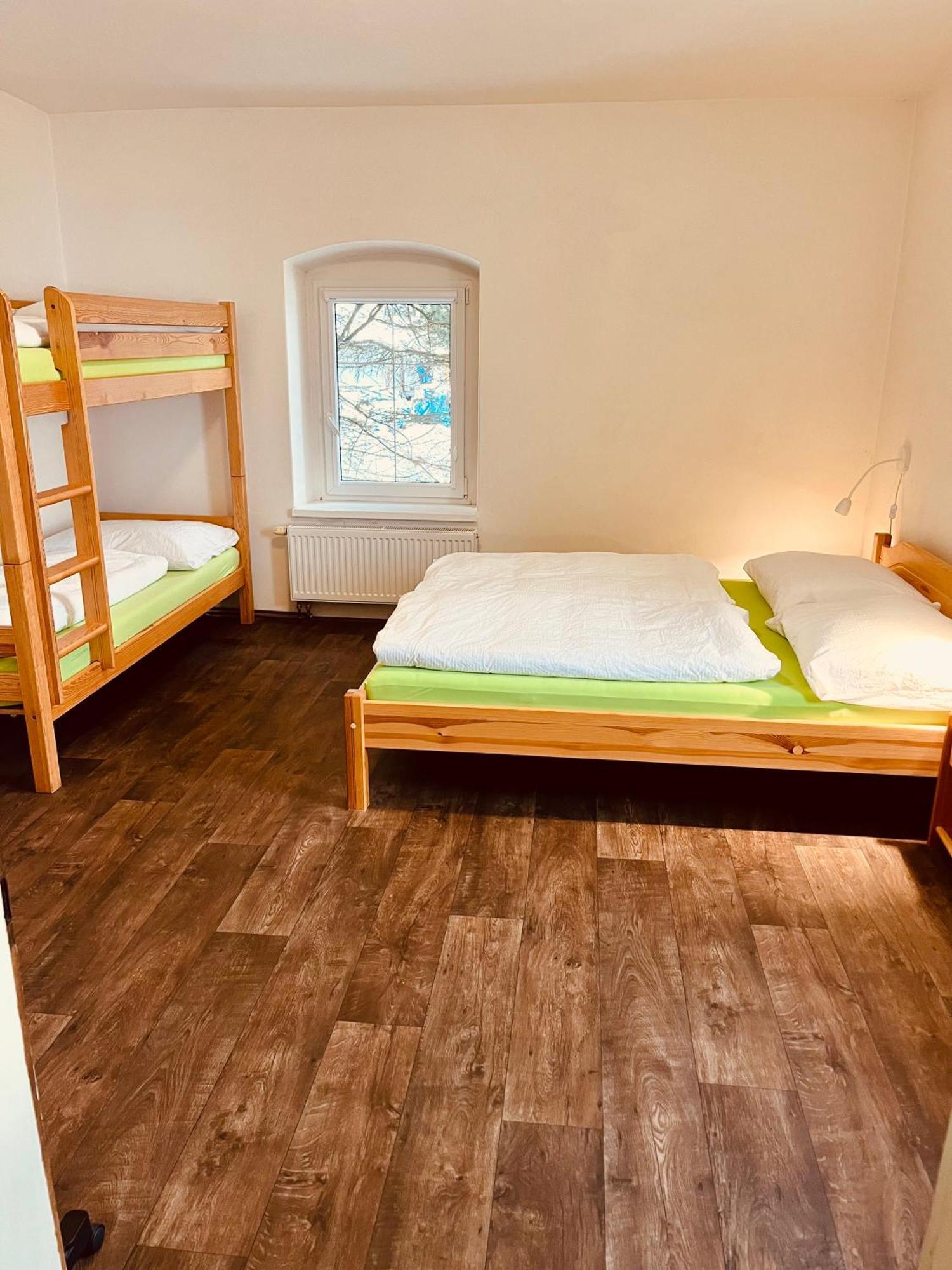 Chalupa Medenecka Kovářská Buitenkant foto